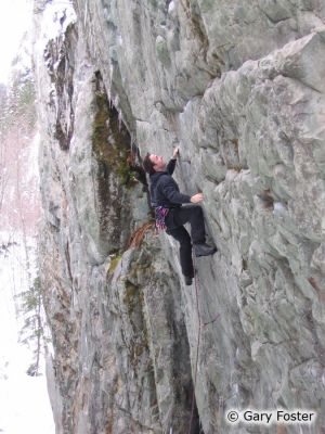 Winter Fun
Route: Rug Munchers
Location: Chek
Grade: 5.11c/d
Climber: Gary Foster
Photo Credit: Dan Lillies
